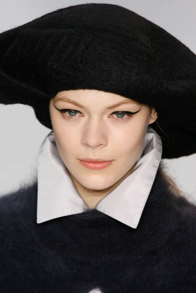 Look 9